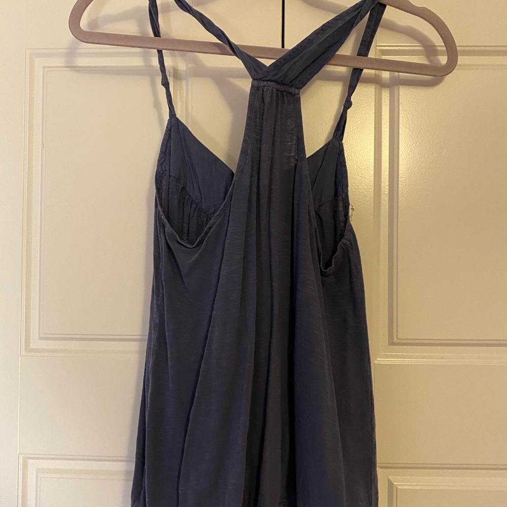 Button Tank - Picture 3 of 3